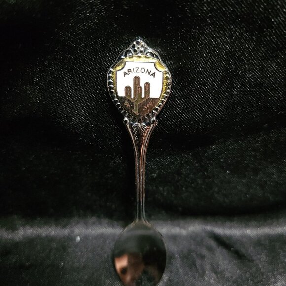 Collectible Arizona State Souvenir Spoon with Cactus Emblem Green VINTAGE - Picture 1 of 3